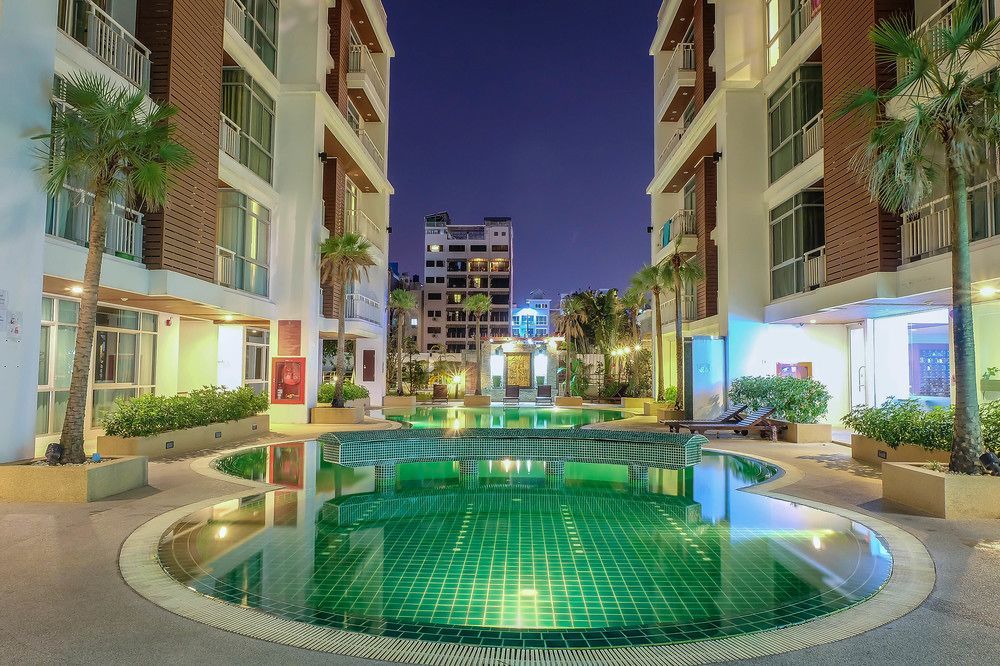 Art Patong Residence プーケット エクステリア 写真