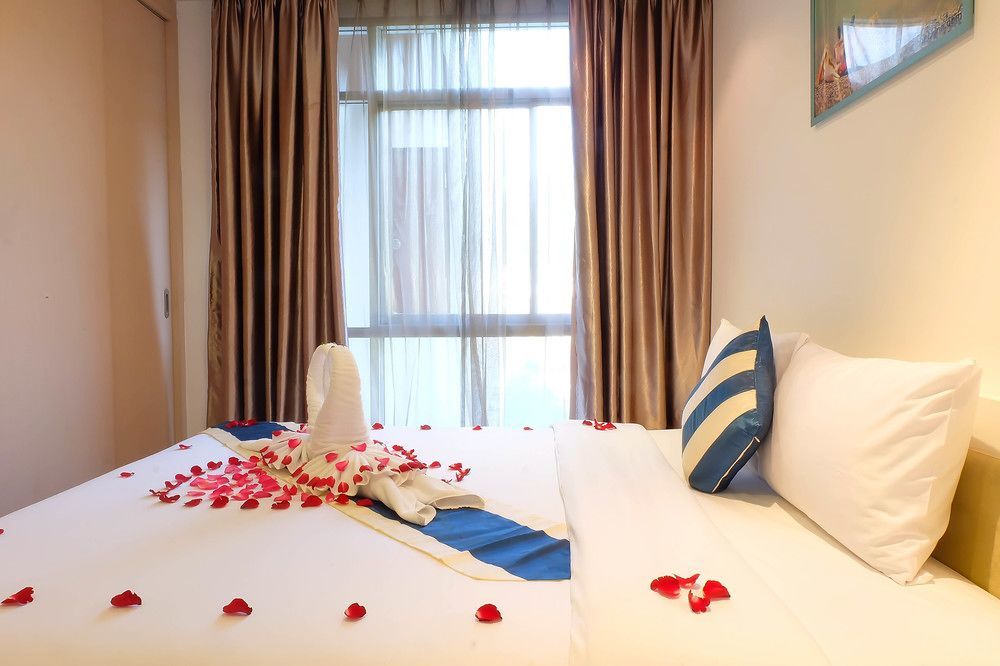 Art Patong Residence プーケット エクステリア 写真